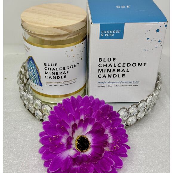 Summer & Rose Blue Chalcedony Mineral Candle 14oz – Roman Chamomile Scent - Picture 2 of 6
